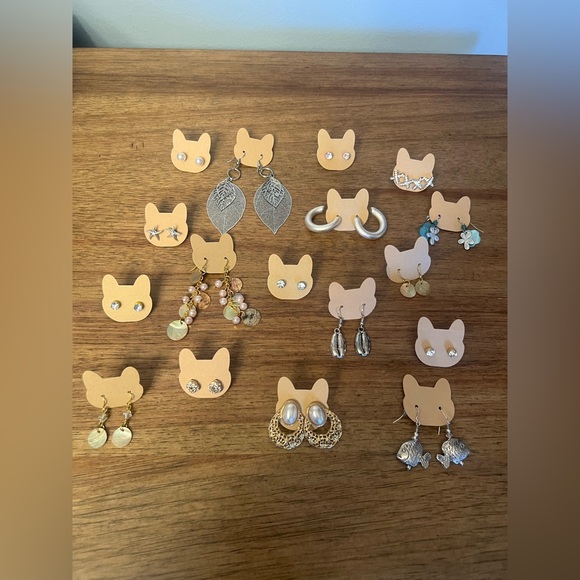 17pc Spring Earring Bundle Set - Picture 1 of 4